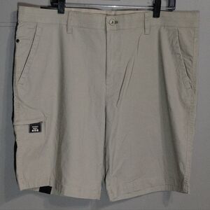 Weatherproof Tan Cargo Shorts with Belt Loops
